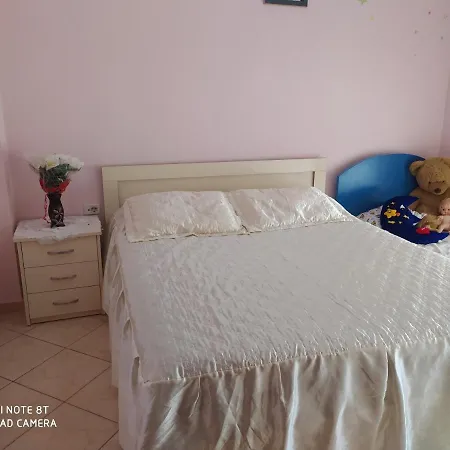 Shtepi E Bukur Appartement *