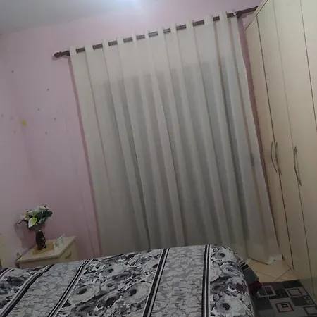 Shtepi E Bukur * Gjirokastër